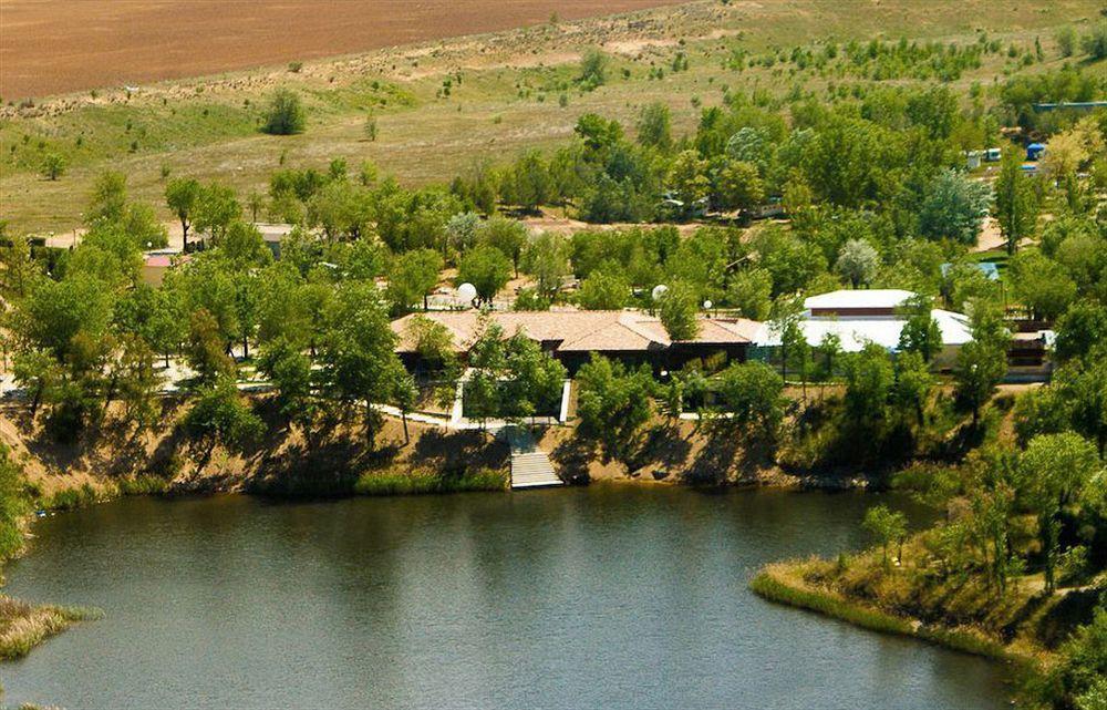 Complejo La Cigueena Arganda Del Rey Esterno foto
