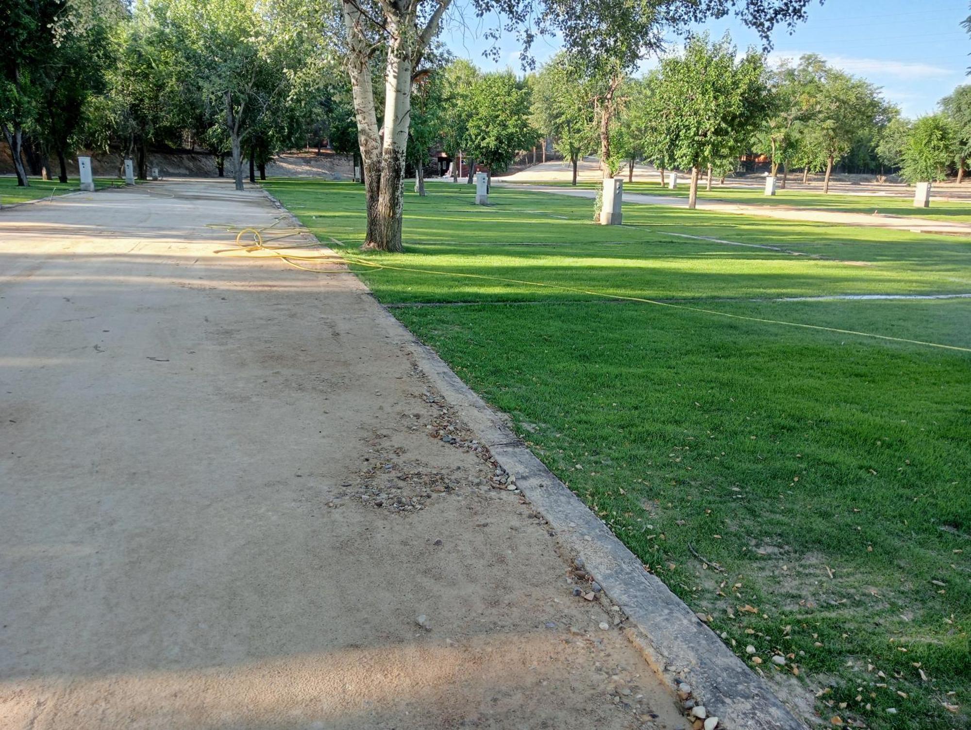 Complejo La Cigueena Arganda Del Rey Esterno foto