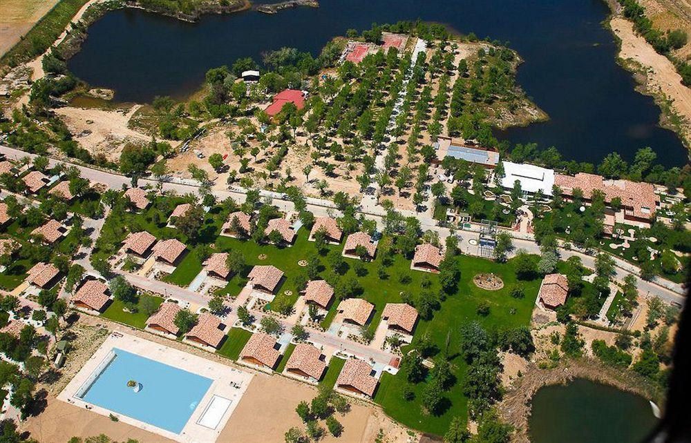 Complejo La Cigueena Arganda Del Rey Esterno foto